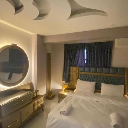 Nile Edge Apartment Kairo Bagian luar foto