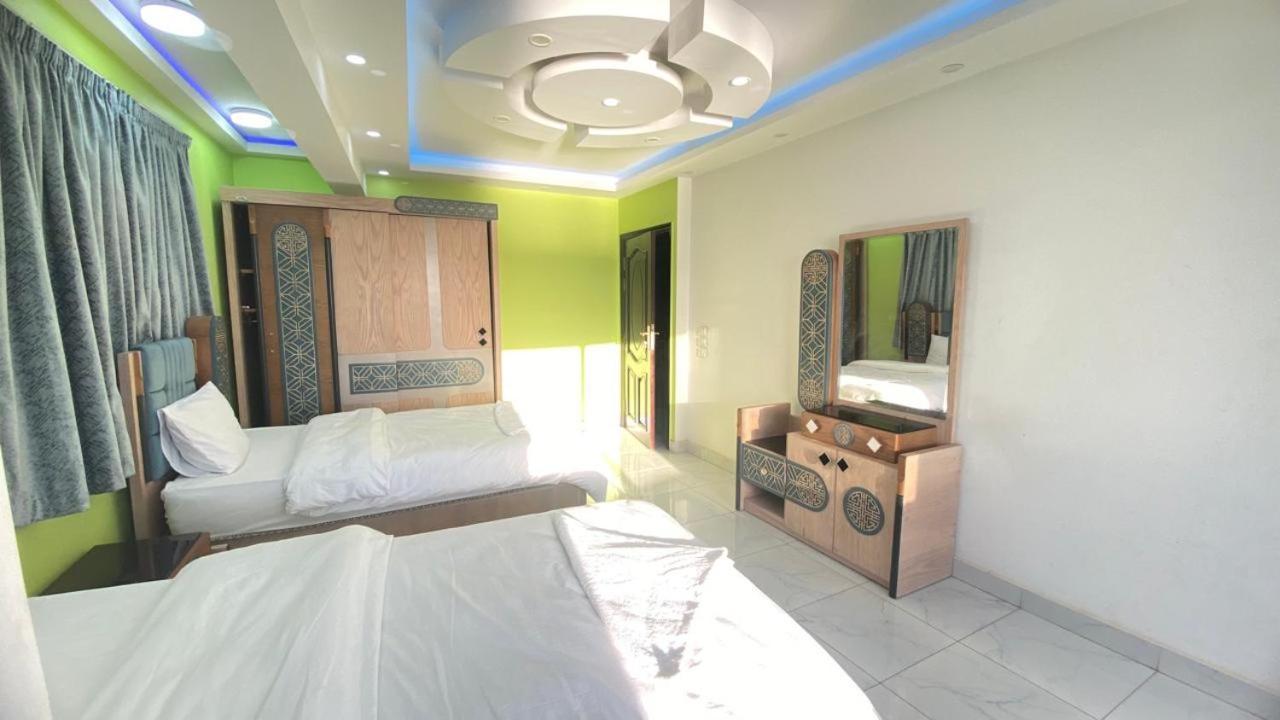 Nile Edge Apartment Kairo Bagian luar foto