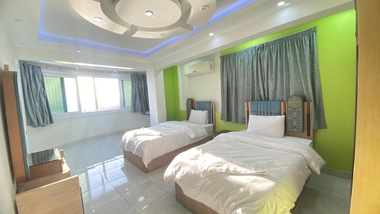 Nile Edge Apartment Kairo Bagian luar foto